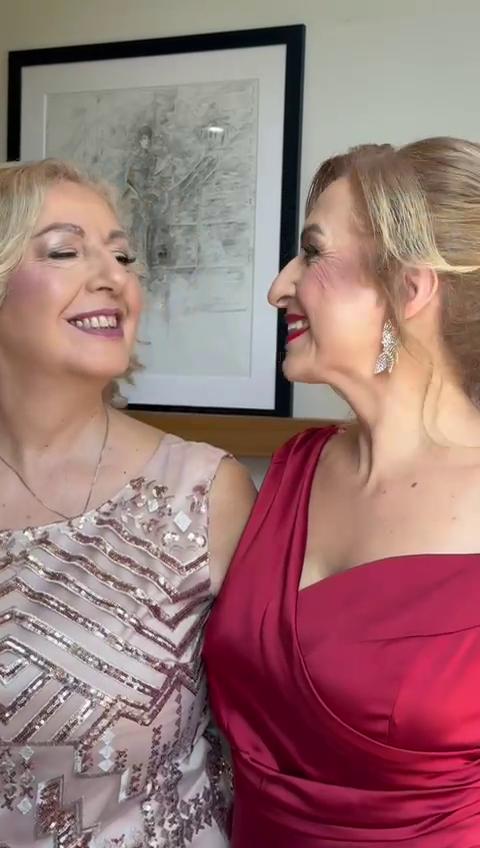 Can I Book My Bridal Makeup Before I Arrive in Greece?